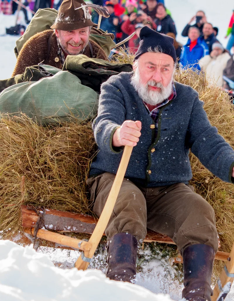 Schalenggen im Allgäuer Winter Hörnerschlitten im Allgäu
