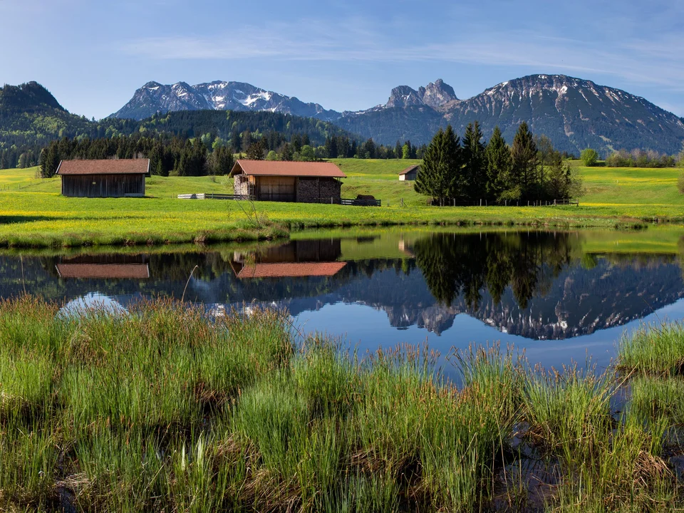 Allgäuer Seenvielfalt rund um Pfronten Tolles Panorama, das die Seenvielfalt rund um Pfronten zeigt.